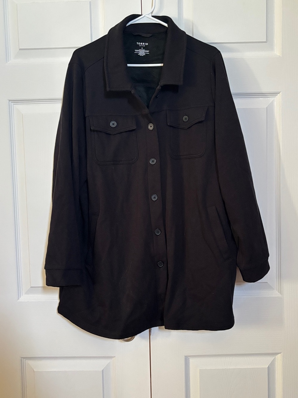 Torrid Active Women’s Size 3 Black Longline Button Front Shirt Jacket Shacket